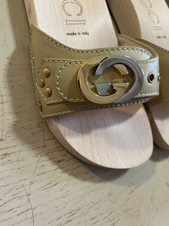 NIB Gucci Damen Leder/Holz Sandalenschuhe Beige 5 US (35 Eu) Italien