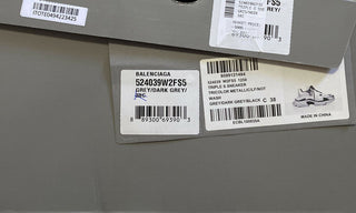 NIB $995 Balenciaga Damen Triple S Sneakers Schuhe Schwarz/Grau 8 US/38 Eu