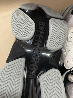 NIB $995 Balenciaga Damen Triple S Sneakers Schuhe Schwarz/Grau 8 US/38 Eu