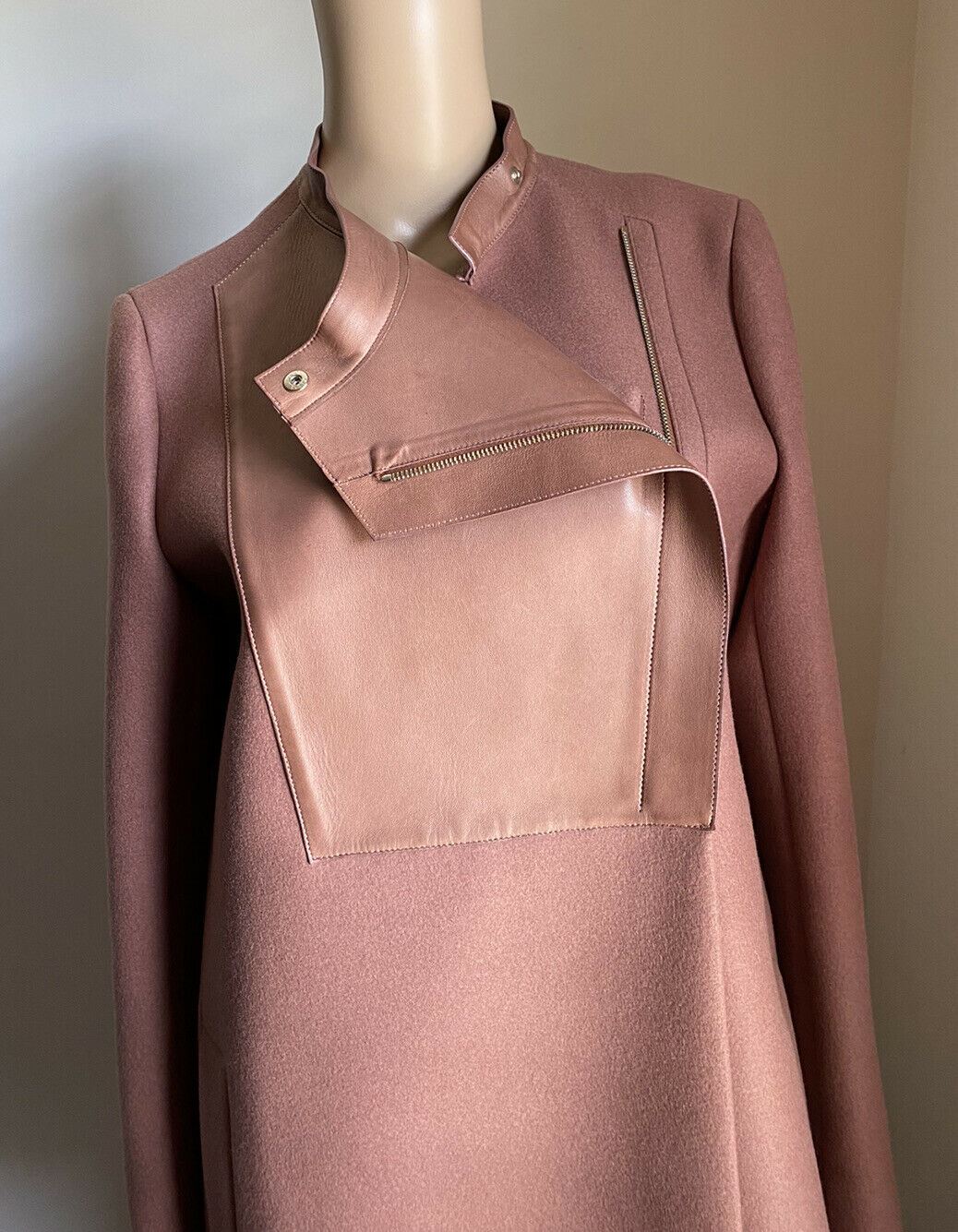 5850 долларов Gucci Женское шерстяное/кожаное пальто фиолетового цвета, размер 12 США/46 It Италия