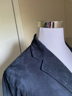 Neu mit Etikett: 4995 $ Isaia Herren-Blazer aus Seiden-Wildleder, Sportmantel, Marineblau, 44R US/54R Eu