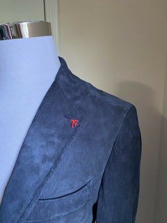 Neu mit Etikett: 4995 $ Isaia Herren-Blazer aus Seiden-Wildleder, Sportmantel, Marineblau, 44R US/54R Eu