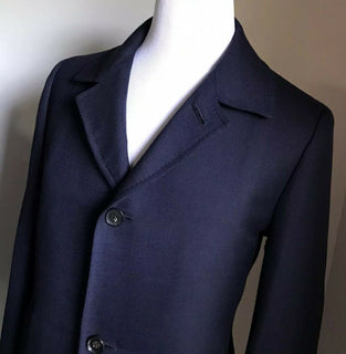 Neu mit Etikett: 3995 $ Isaia Herren-Einreiher-Blazer-Jackenmantel, Marineblau, 44R US/54R Eu
