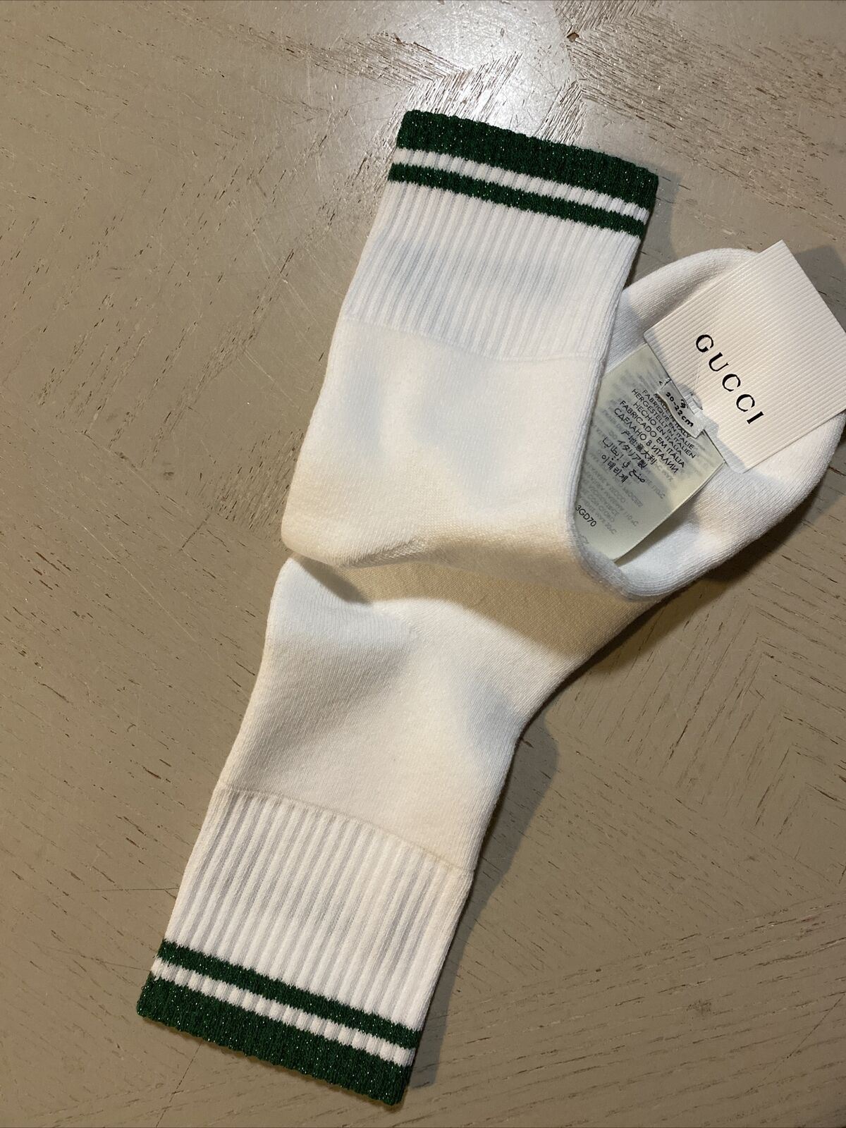 Neu mit Etikett: Gucci-Baumwollsocken mit Gucci-Monogramm, Weiß/Grün, Größe M, Italien