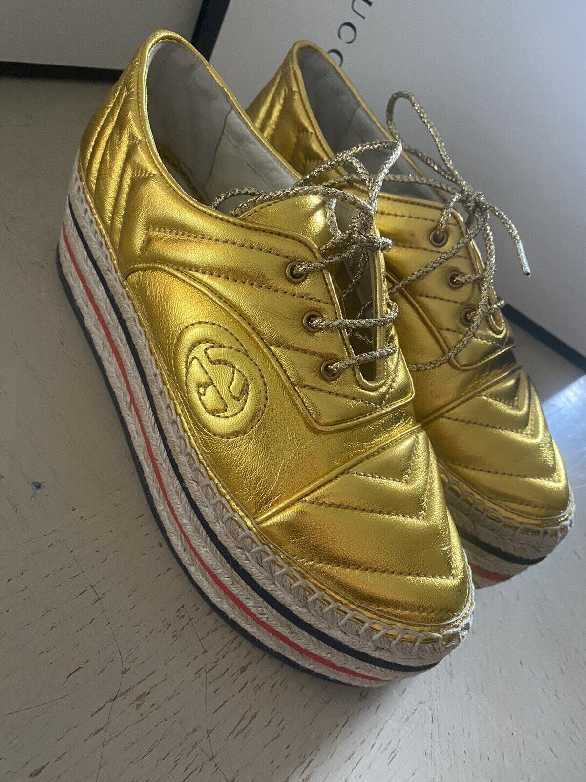NIB $ 1500 Gucci Damen Leder GG Espadrille-Schuhe Gold 6 US/37 Eu