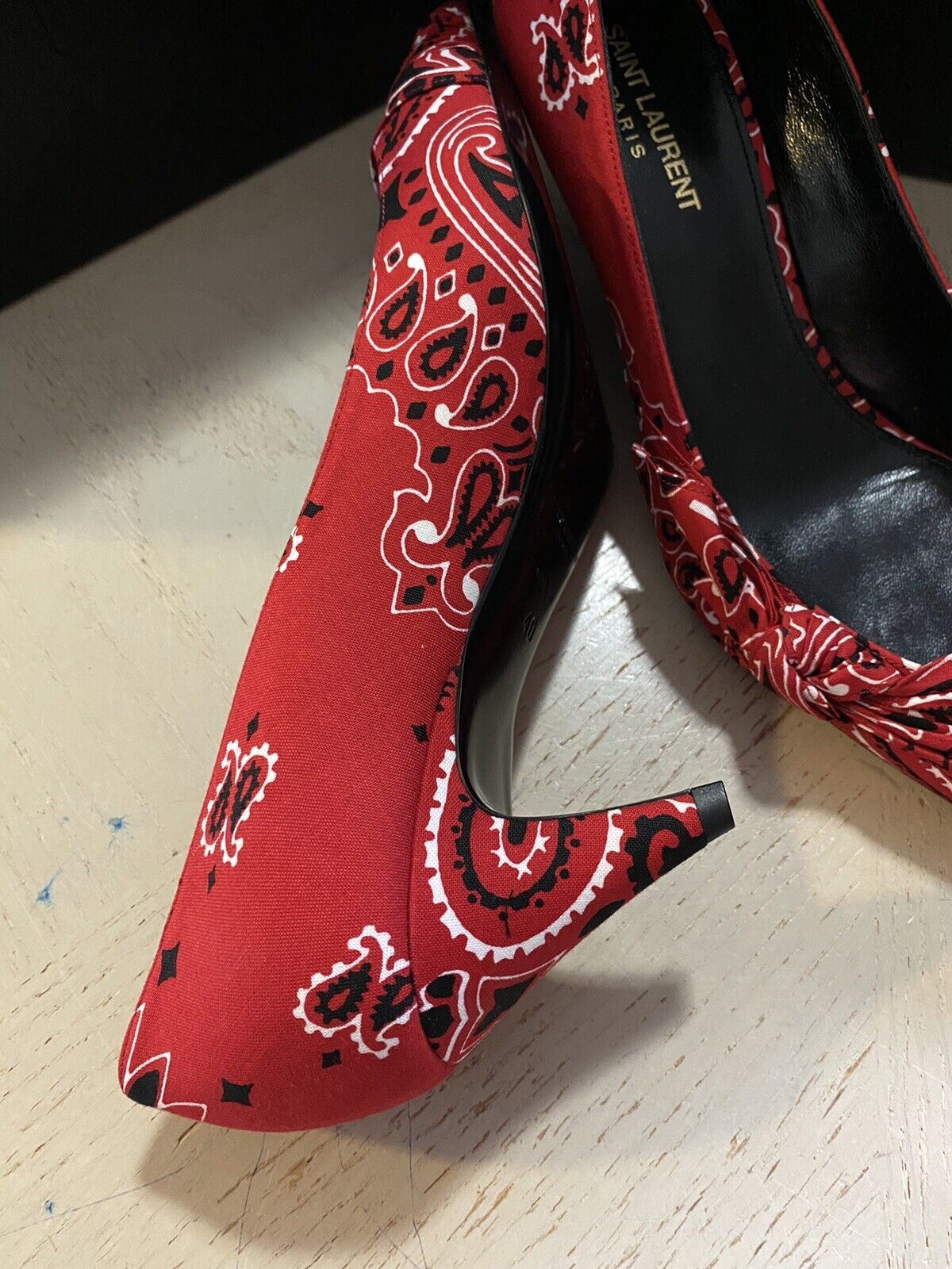 NIB $895 Saint Laurent Women Bandana Dress Shoes Red 11 US ( 41 Eu )