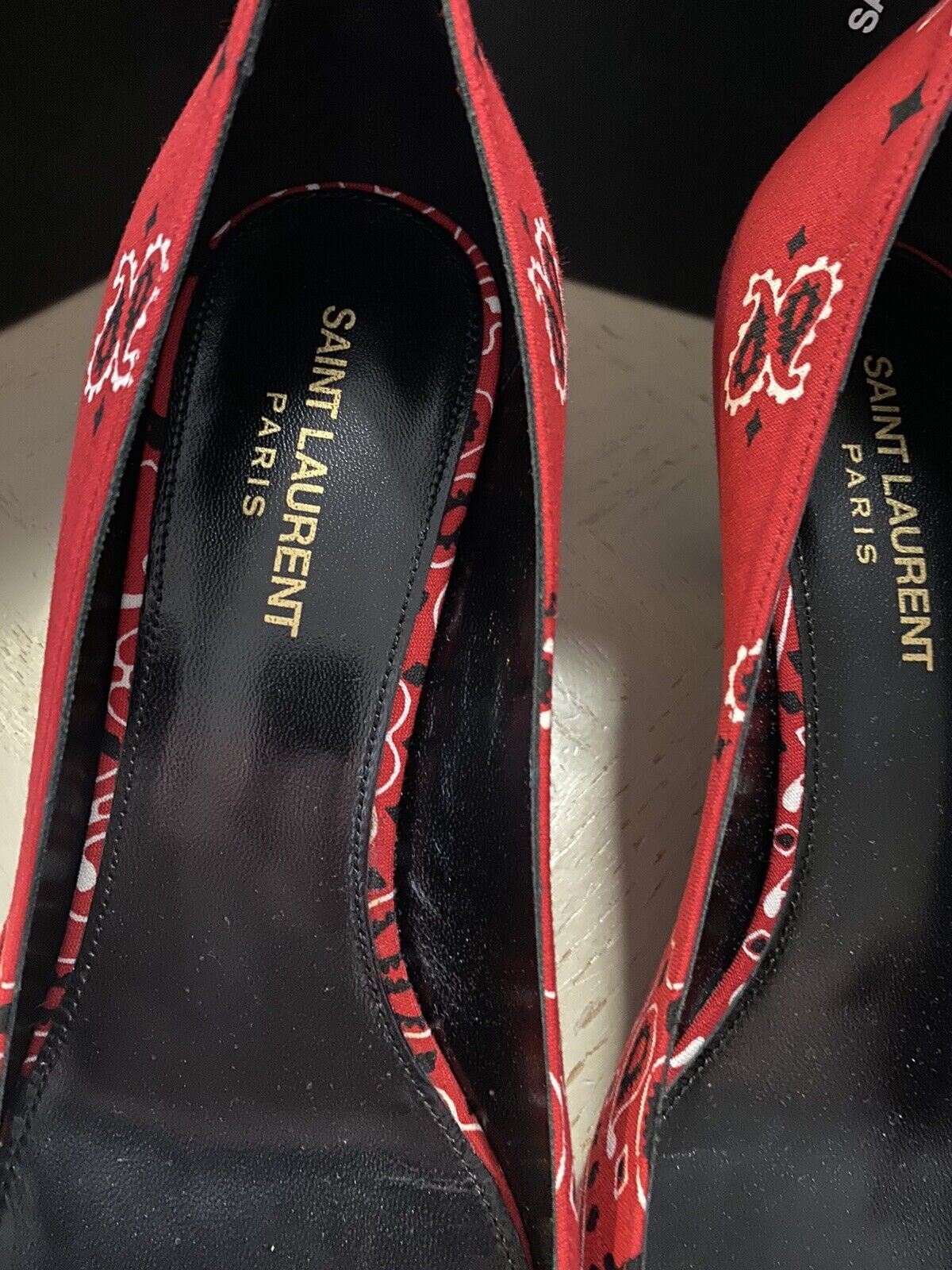 NIB $895 Saint Laurent Women Bandana Dress Shoes Red 7 US ( 39 Eu )
