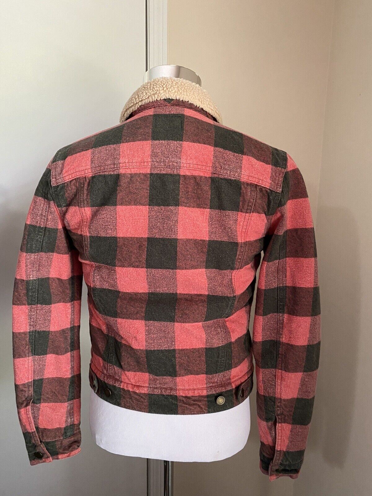 Новая мужская джинсовая куртка в клетку Saint Laurent за 3190 долларов США, красный/черный, L