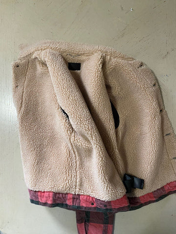 Neu $3190 Saint Laurent Taillierte, karierte Jeansjacke für Herren, Shearing Red/Black L