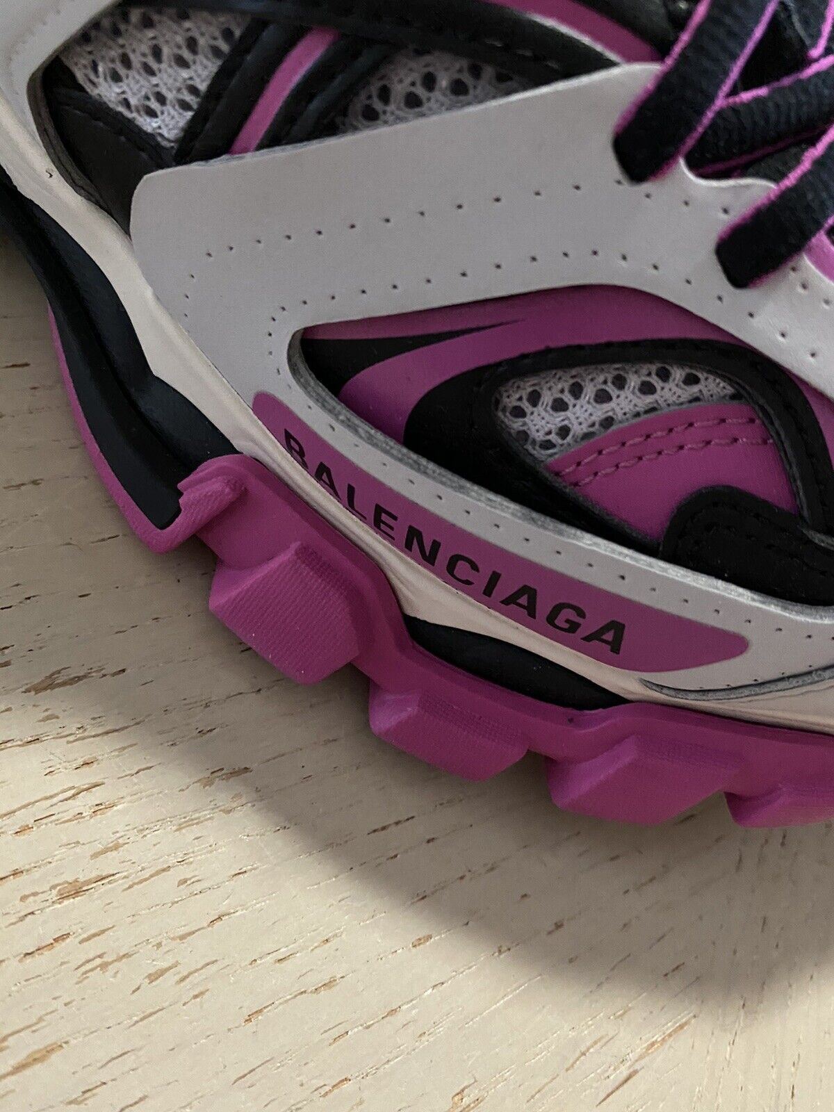 NIB $1050 Balenciaga Women Track LED Sneakers Shoes Gray/Pink 8 US/38 Eu