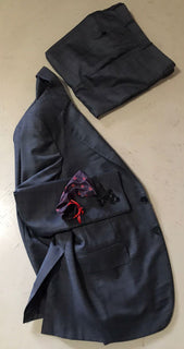 Neuer ISAIA Super 170S Woll-/Seidenanzug für 4995 $, DK-Grau, 38R US (48R Eu), Italien