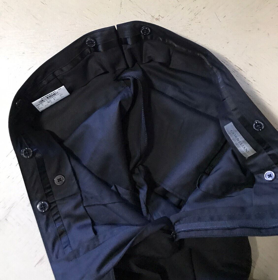 New $2895 Corneliani Mens Wool Tuxedo Suit Black 40L US ( 50L Eu ) Italy