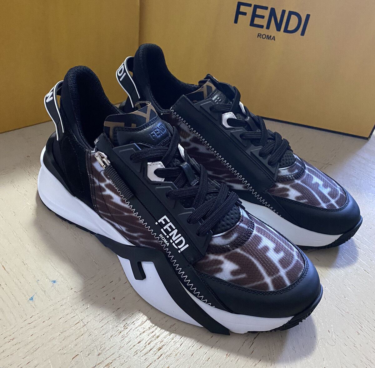 New $920 Fendi Men Flow FF Vertigo Mix Media Sneakers Trasp. Black 8 US/7 Fendi