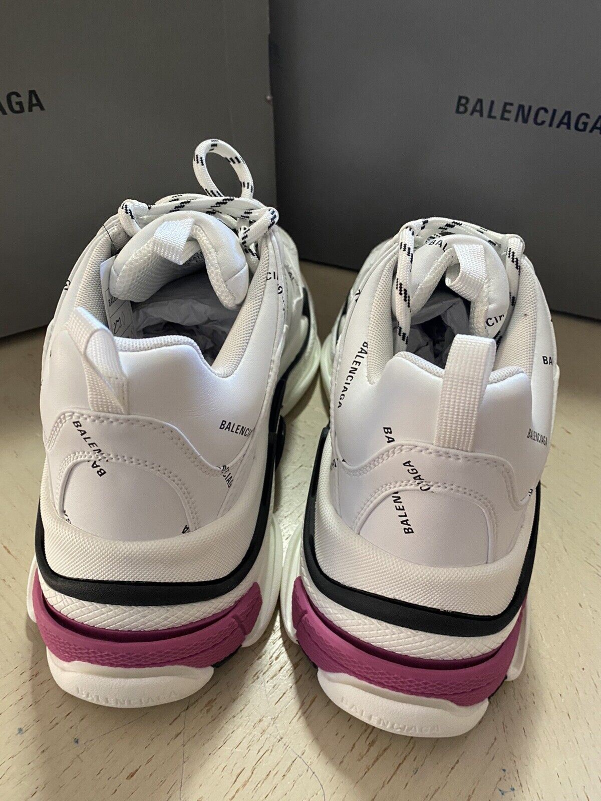 New $1090 Balenciaga Men's Triple S Logo Chunky  Sneakers White 10 US/43 Eu