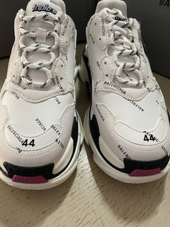 Neu $ 1090 Balenciaga Herren Triple S Logo Chunky Sneakers Weiß 11 US/44 Eu