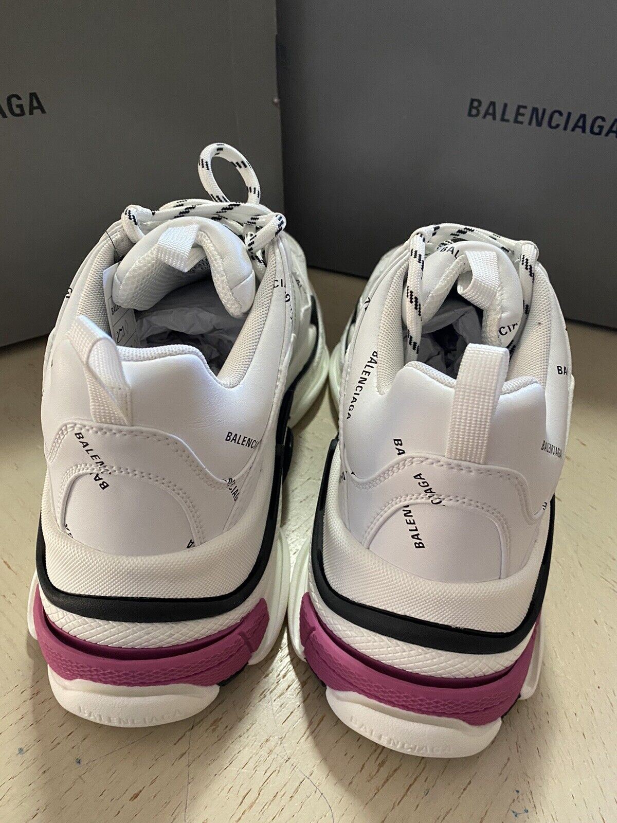 New $1090 Balenciaga Men's Triple S Logo Chunky  Sneakers White 11 US/44 Eu