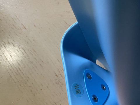 NIB 450 $ Versace Damen Medusa Rubber Pool Slides Sandale Himmelblau 9,5 US/39,5 Eu