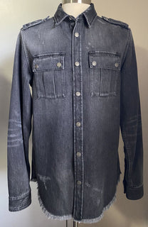 Neu mit Etikett: 1.395 $ Balmain Herren-Denim-Sportjeanshemd mit rohem Saum, Schwarz, 40/15,5 (M)