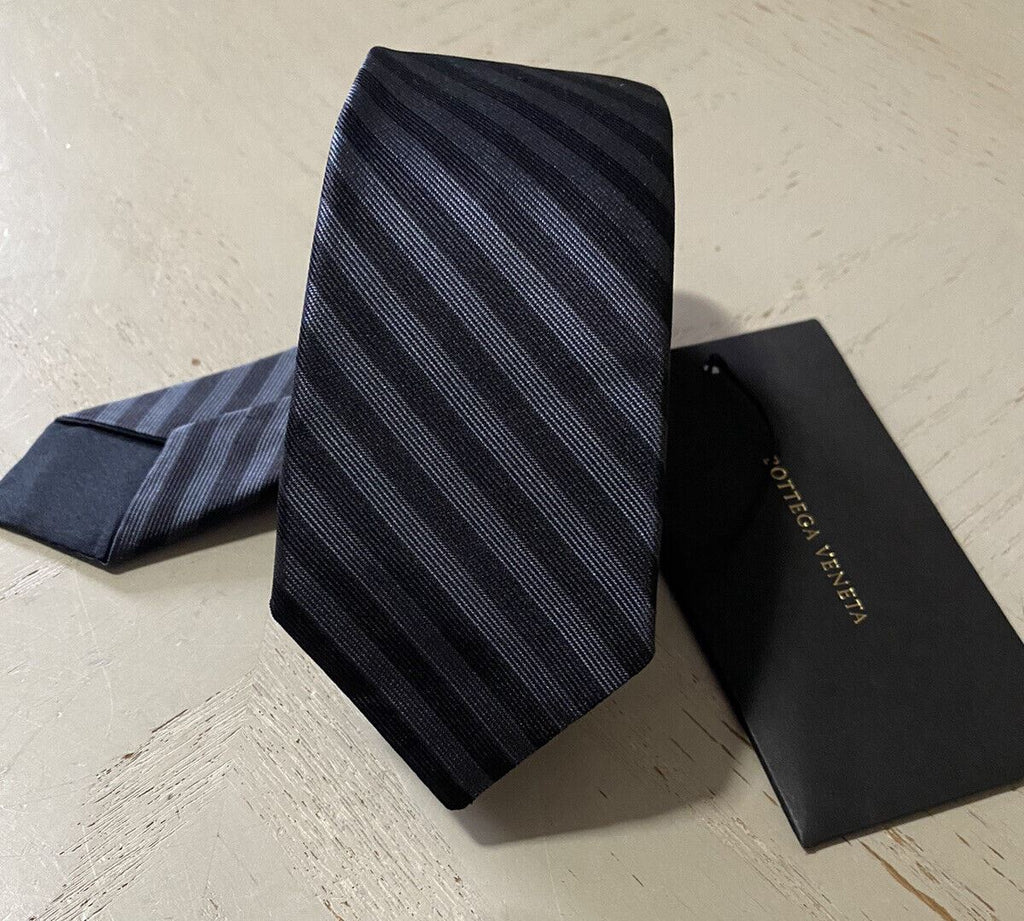 Neue Bottega Veneta Skinny Seidenkrawatte Petroleum Schwarz-Anthrazit, hergestellt in Italien