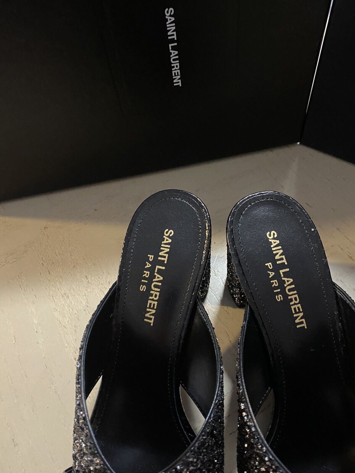 СПИ $795 Saint Laurent Женские замшевые/кожаные сандалии черные 7 США (37 евро)