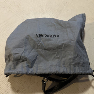 Neue BALENCIAGA XXS Paris Logo Leder-Top-Griff-Tasche Schwarz/Weiß Italien