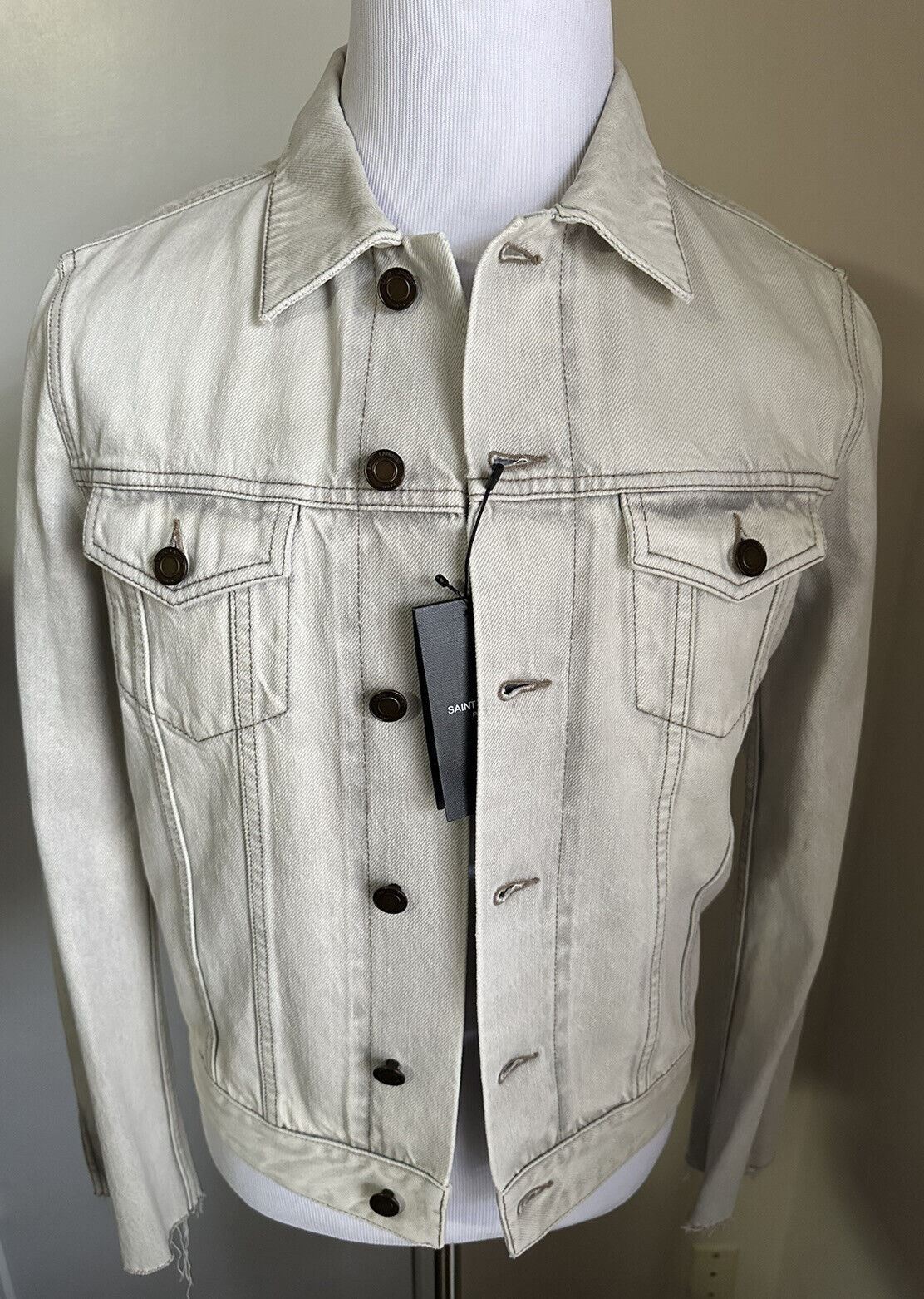 Новая мужская джинсовая куртка Saint Laurent серого цвета Super Bleach S за $1290