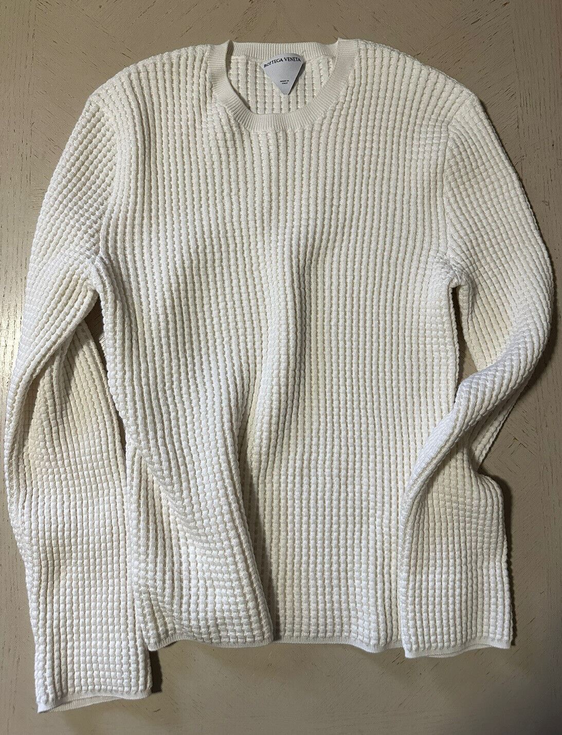 Neu mit Etikett: 1850 $ Bottega Venetta Herren-Pullover mit Rundhalsausschnitt, gebrochenes Weiß, M, Italien