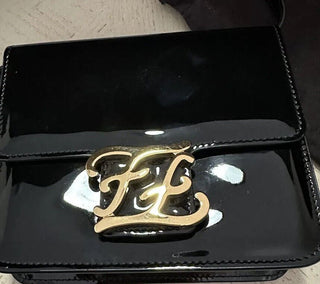 Neue Fendi Carligraphy Kleine Umhängetasche Schwarz 8BT317 Italien
