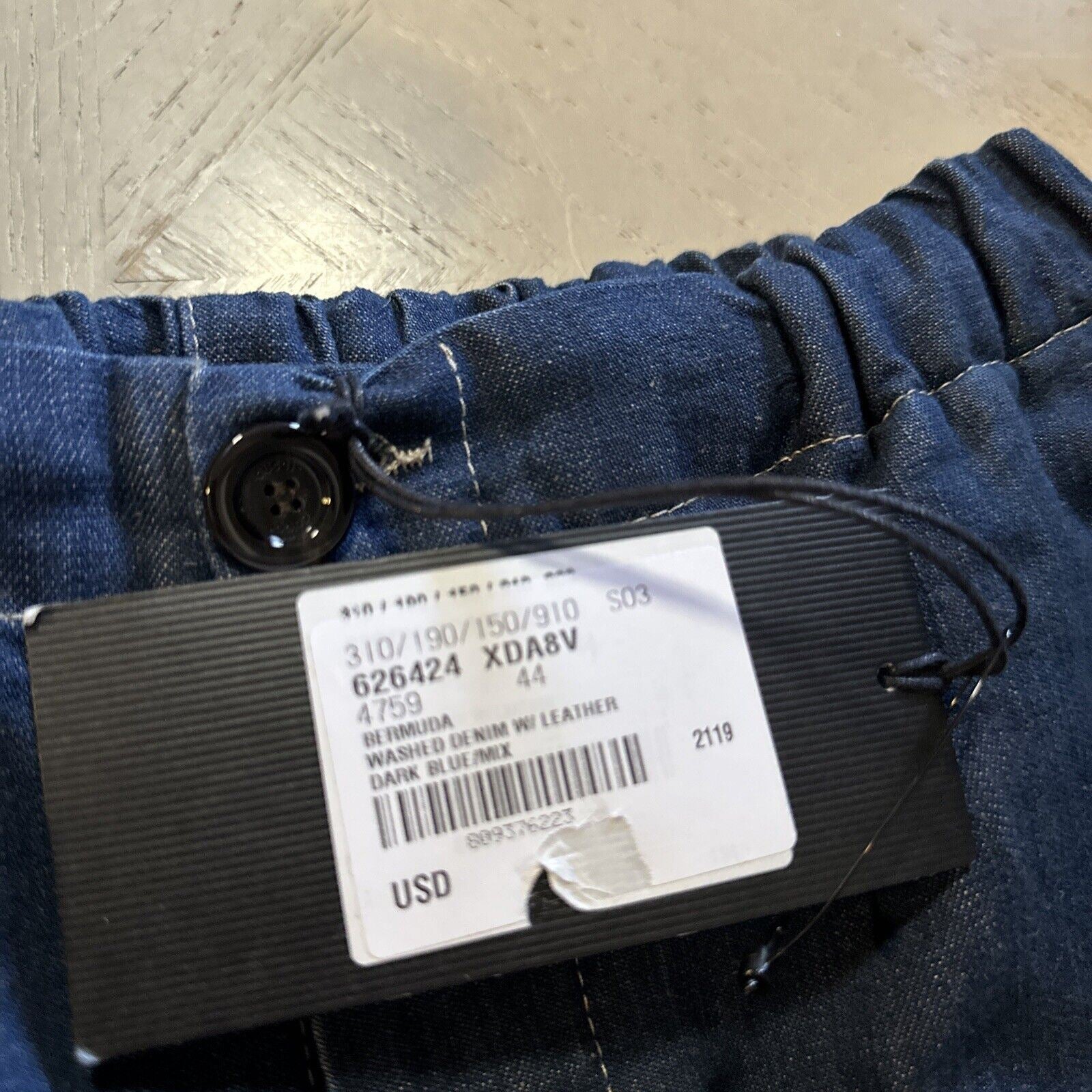 Neu mit Etikett: 1.250 $ Gucci Herren-Shorts aus gewaschenem Denim mit GG-Leder, DK-Blau, 28 US/44 Eu