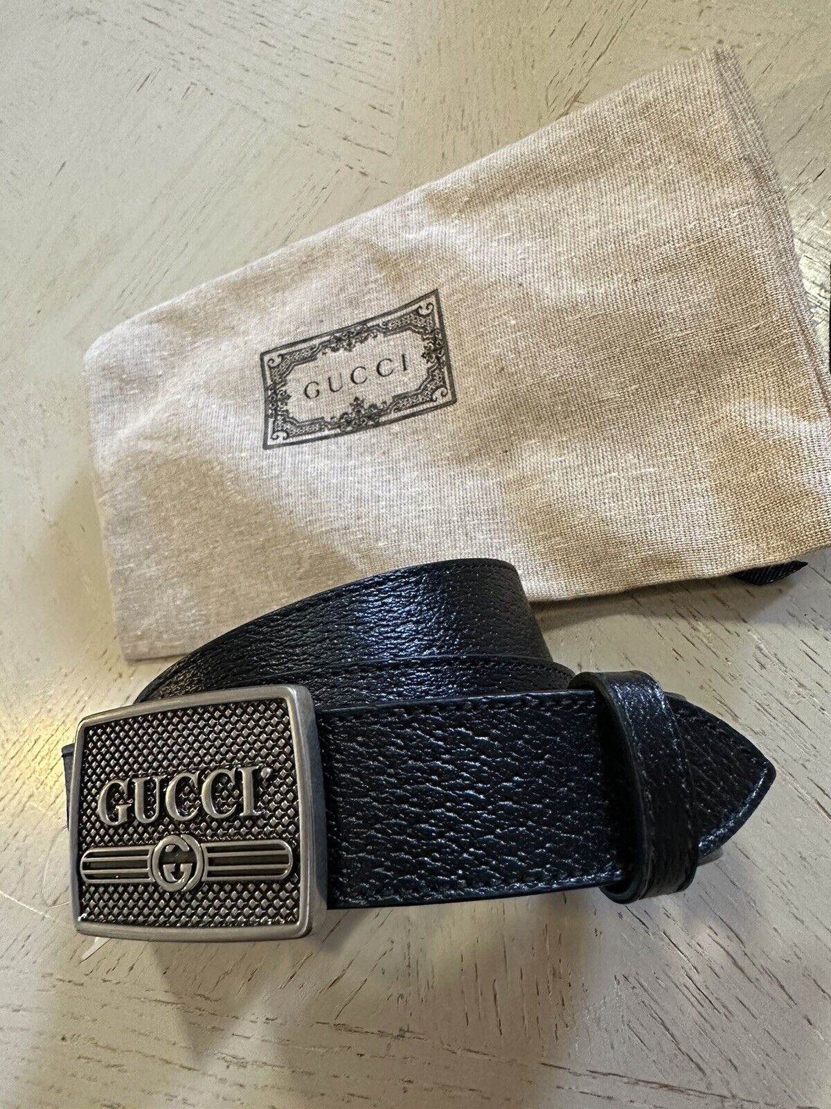 Neuer Gucci Herren-Ledergürtel Gucci-Monogramm Schwarz 95/36