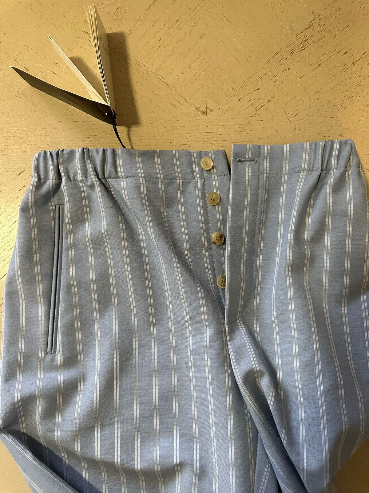 NWT $780 Gucci Men Light Weight Short Pants Color Blue 30 US/46 Eu Italy