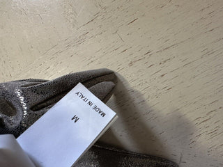 Neu mit Etikett: 650 $ Brunello Cucinelli Damen-Metallic-Lederhandschuhe, Farbe Silber, Größe M
