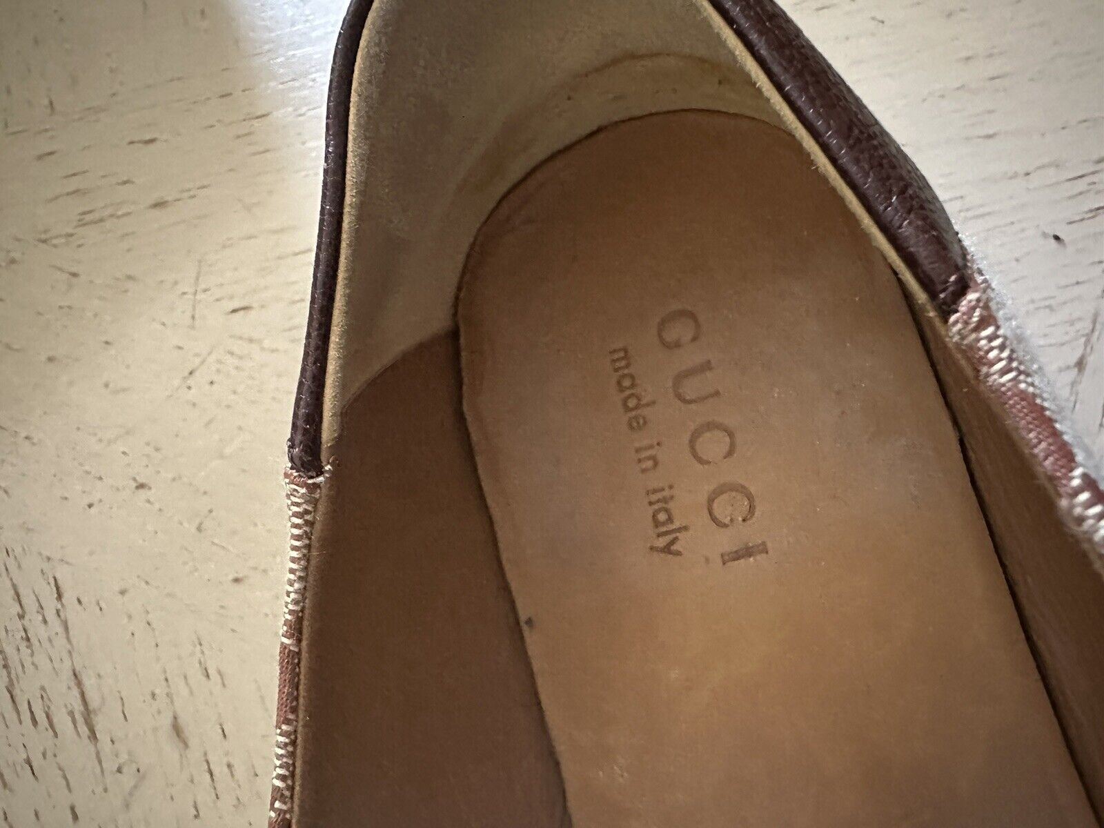 Gucci Herren-Loafer-Schuhe, Beige, 10 US (9 UK), 546223, Italien