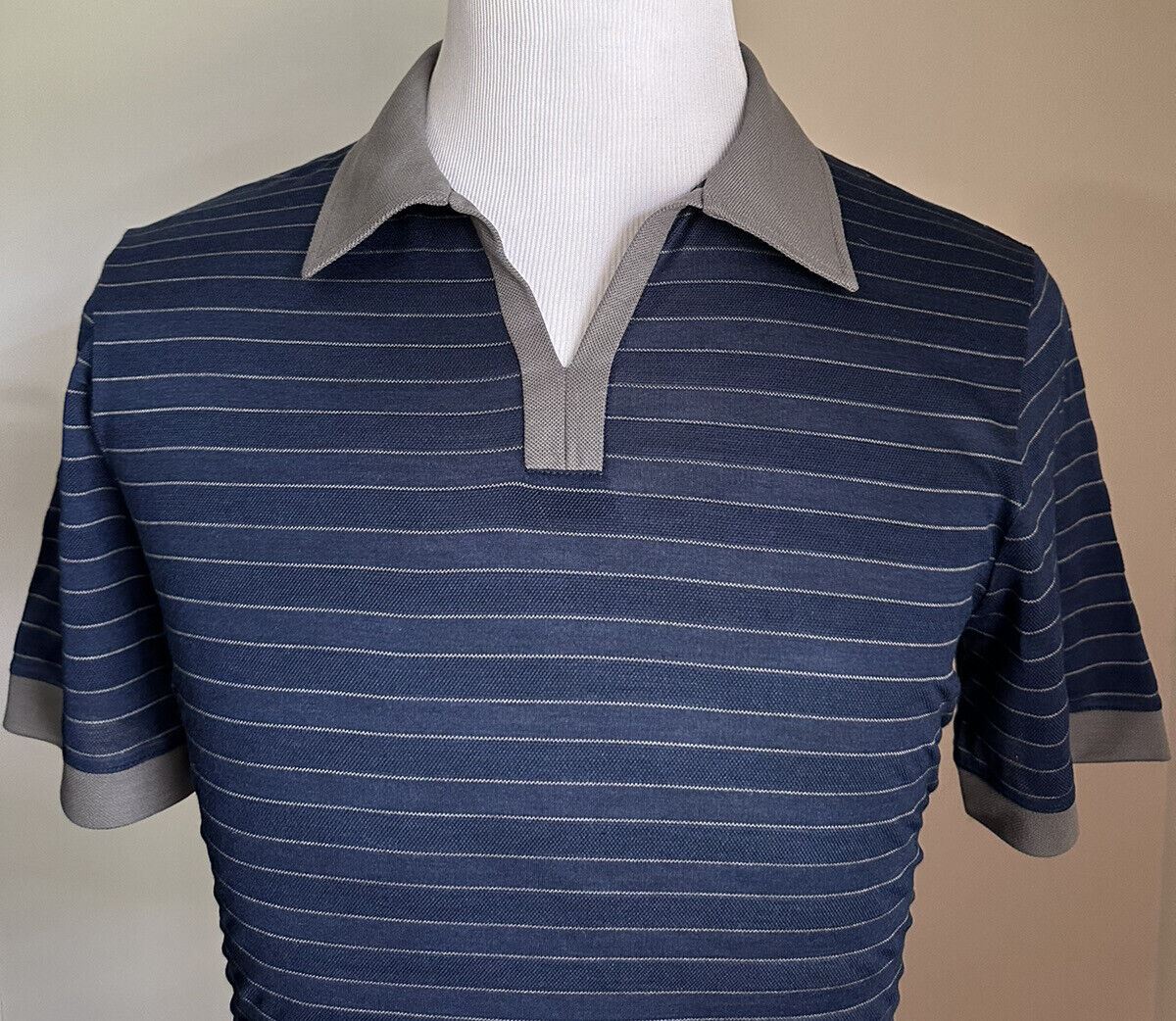 NWT $1025 Giorgio Armani Mens Silk T Shirt Blue 40 US/50 Eu ( M ) Italy