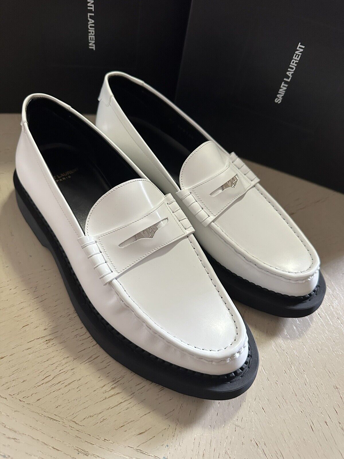 NIB 845 $ Saint Laurent Herren TEDDY 10 PENNY Loafer Schuhe Weiß 10,5 US /43,5 Eu