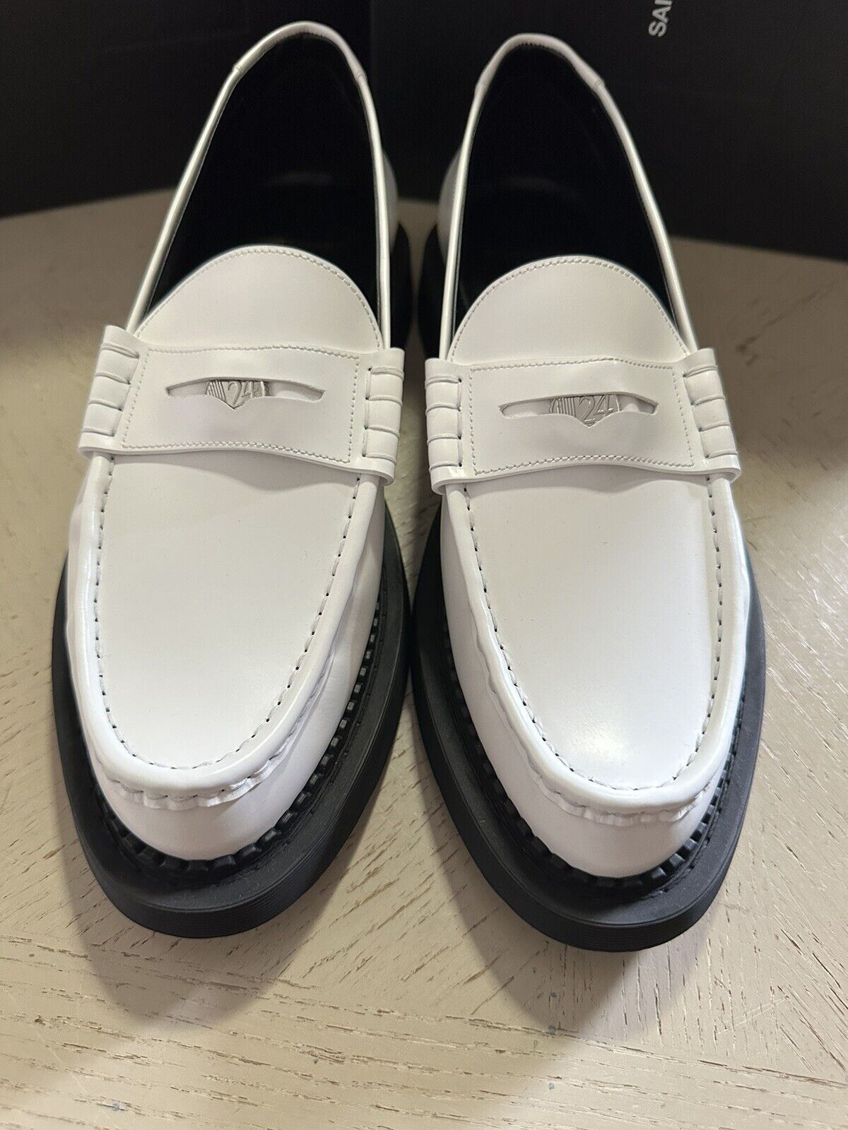NIB 845 $ Saint Laurent Herren TEDDY 10 PENNY Loafer Schuhe Weiß 10,5 US /43,5 Eu