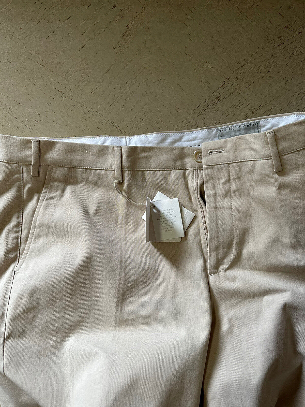 NWT $695 Brunello Cucinelli Men’s Short Pants Ivory 40 US/56 Eu