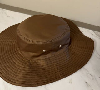 NWT $680 Панама-ведро Burberry с наушниками DUSTY CARAMEL Размер XL Италия