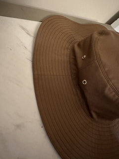 NWT $680 Панама-ведро Burberry с наушниками DUSTY CARAMEL Размер XL Италия