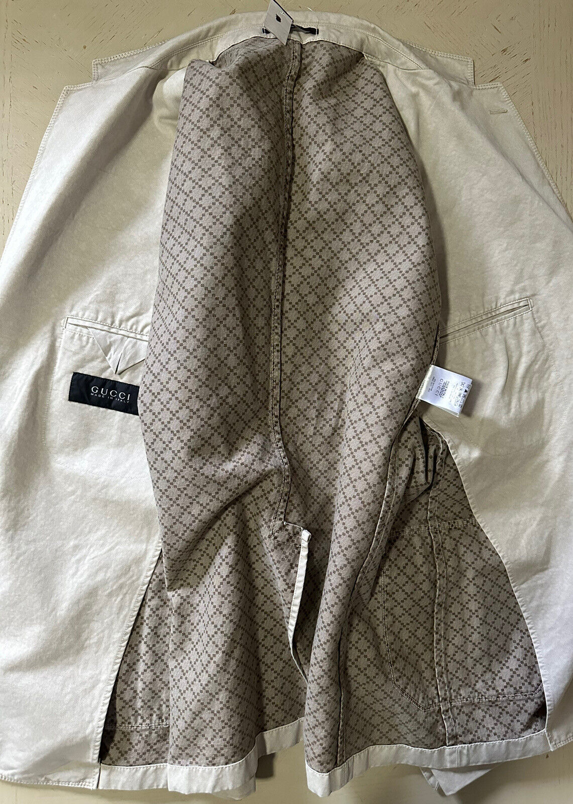 Мужской спортивный пиджак Gucci цвета слоновой кости 1580 долларов NWT 44R US/54R EU Италия