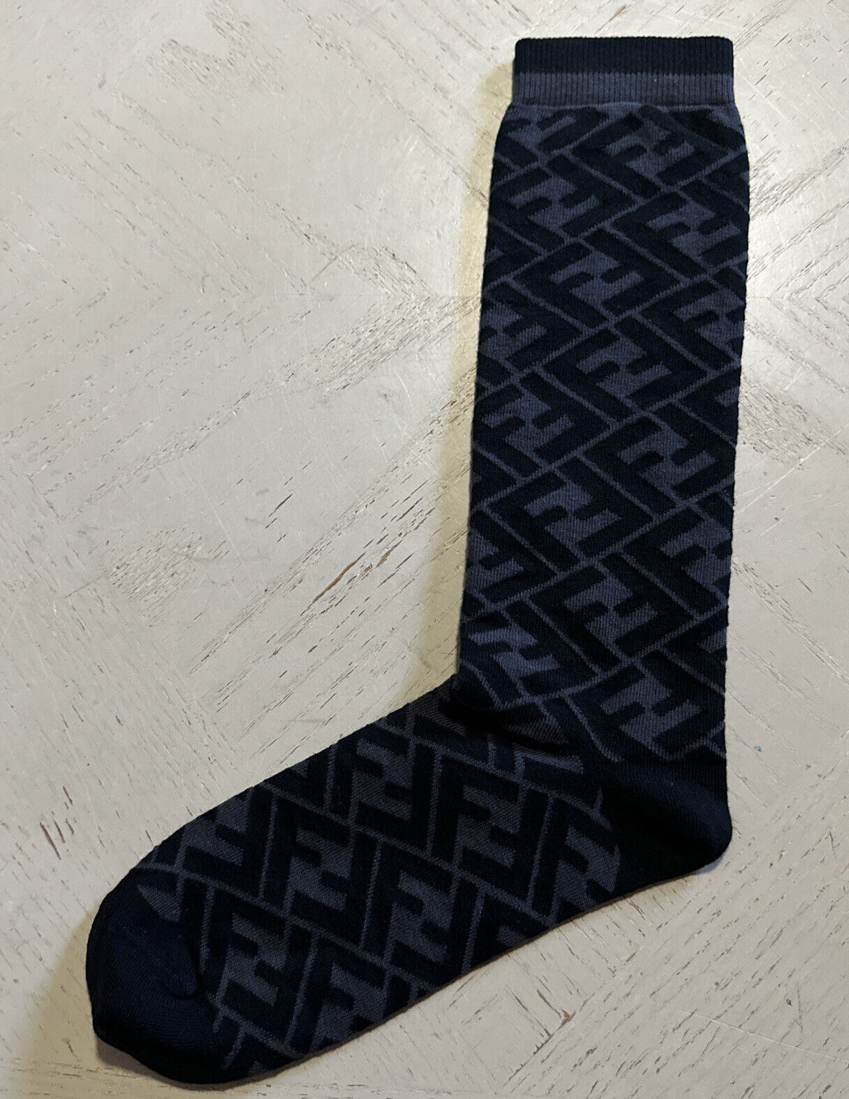 Носки с логотипом NWT Fendi Double-F, черные/серые, размер M, Италия