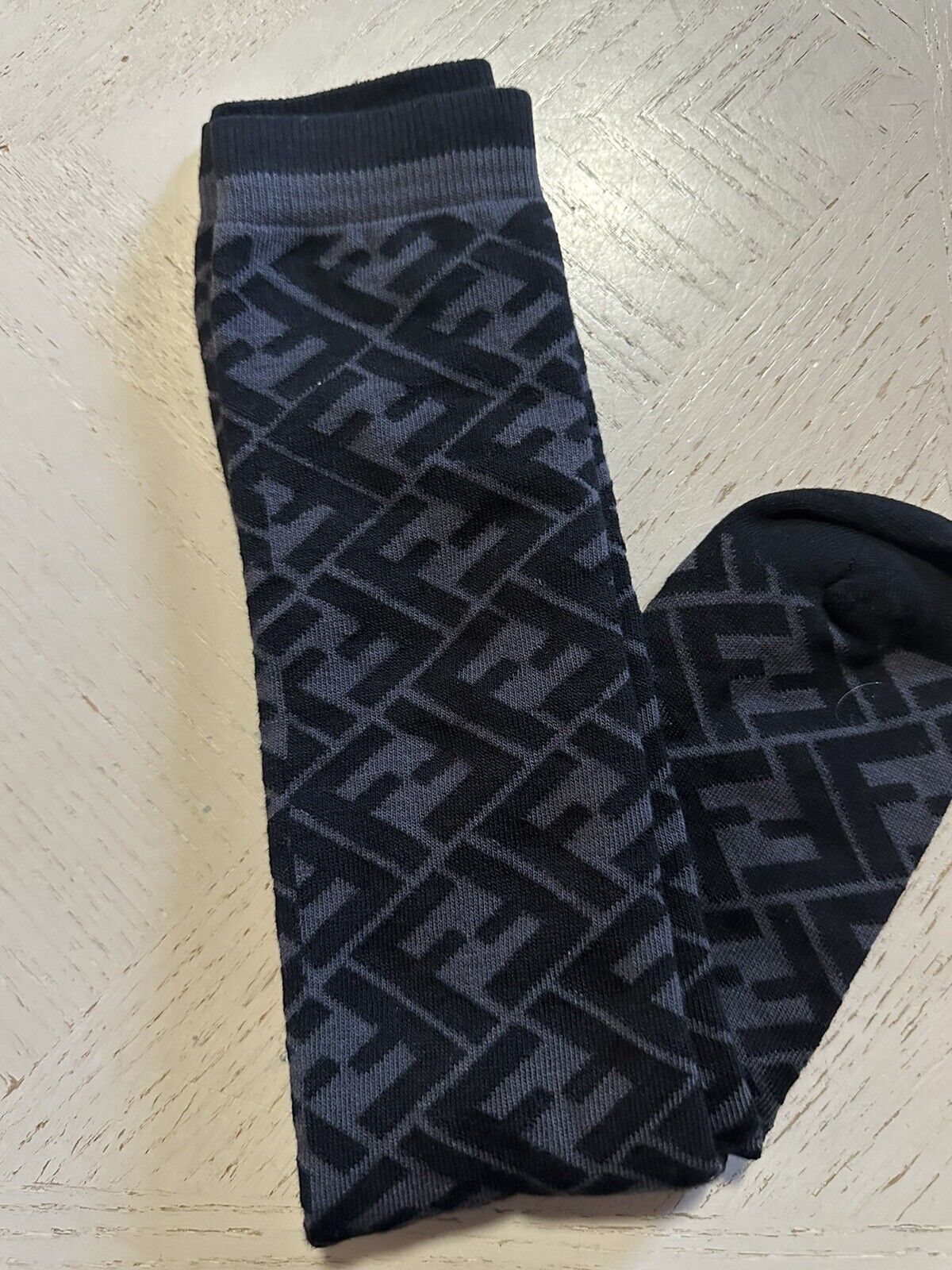 Neu mit Etikett Fendi Double-F Logo Socken Schwarz/Grau Größe M Italien