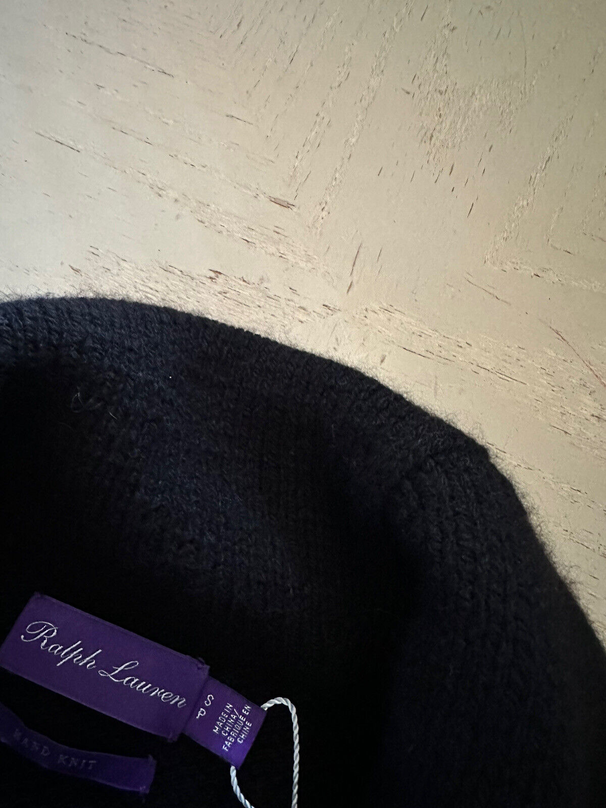 Neu mit Etikett: 1695 $ Ralph Lauren Purple Label Herren-Kaschmirpullover mit Schalkragen, Schwarz, Größe S