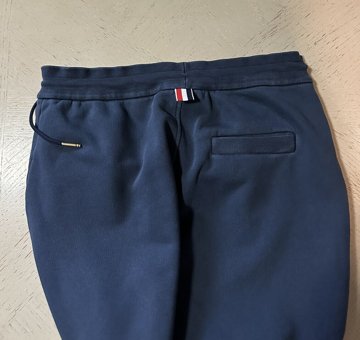 Neue Thom Browne Herren-Trainingshose mit Kordelzug, Marineblau, Größe M (2), Italien