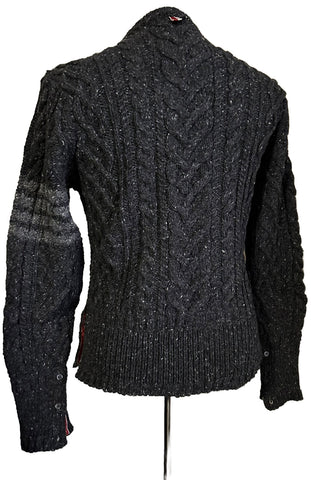 Neu mit Etikett: Thom Browne Herren-Pullover aus Wolle und Mohair mit Zopfmuster, DK Grau, L (3), Irland