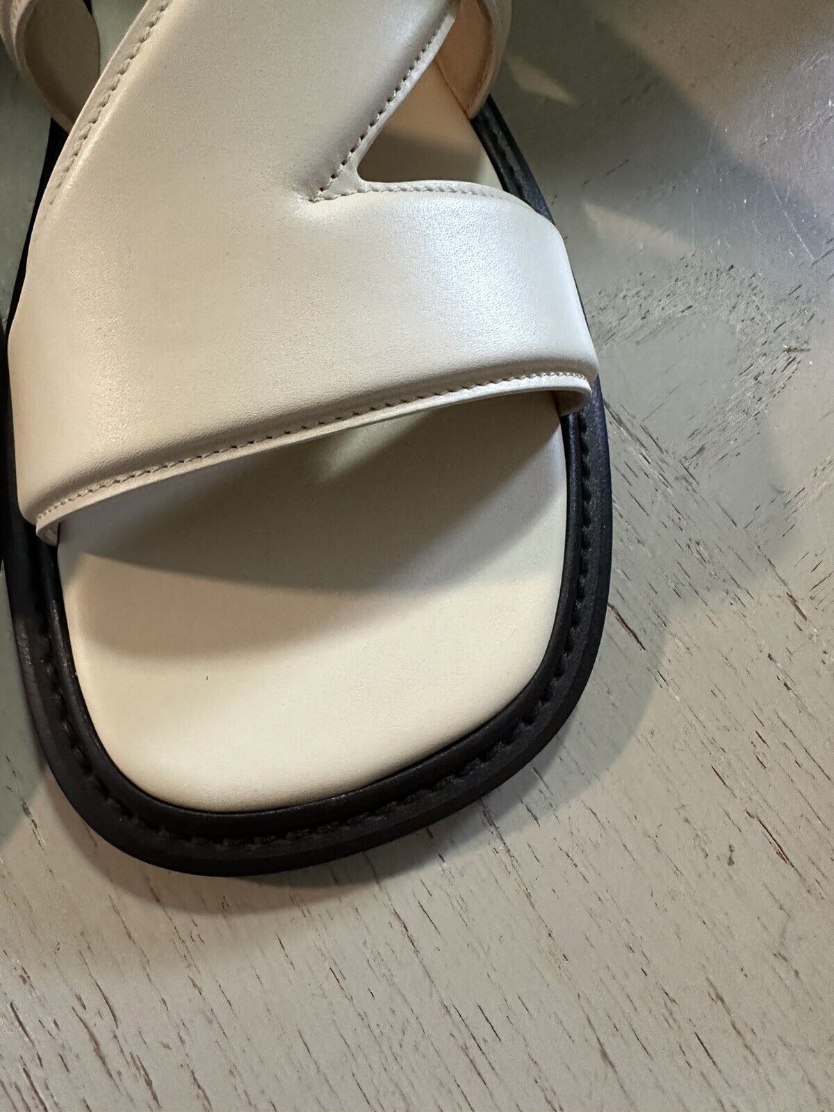 NIB $760 Bottega Veneta Men Vienna Calf Leather Sandal Ivory 11 US/44 Eu