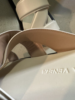 NIB $760 Bottega Veneta Men Vienna Calf Leather Sandal Ivory 12 US/45 Eu