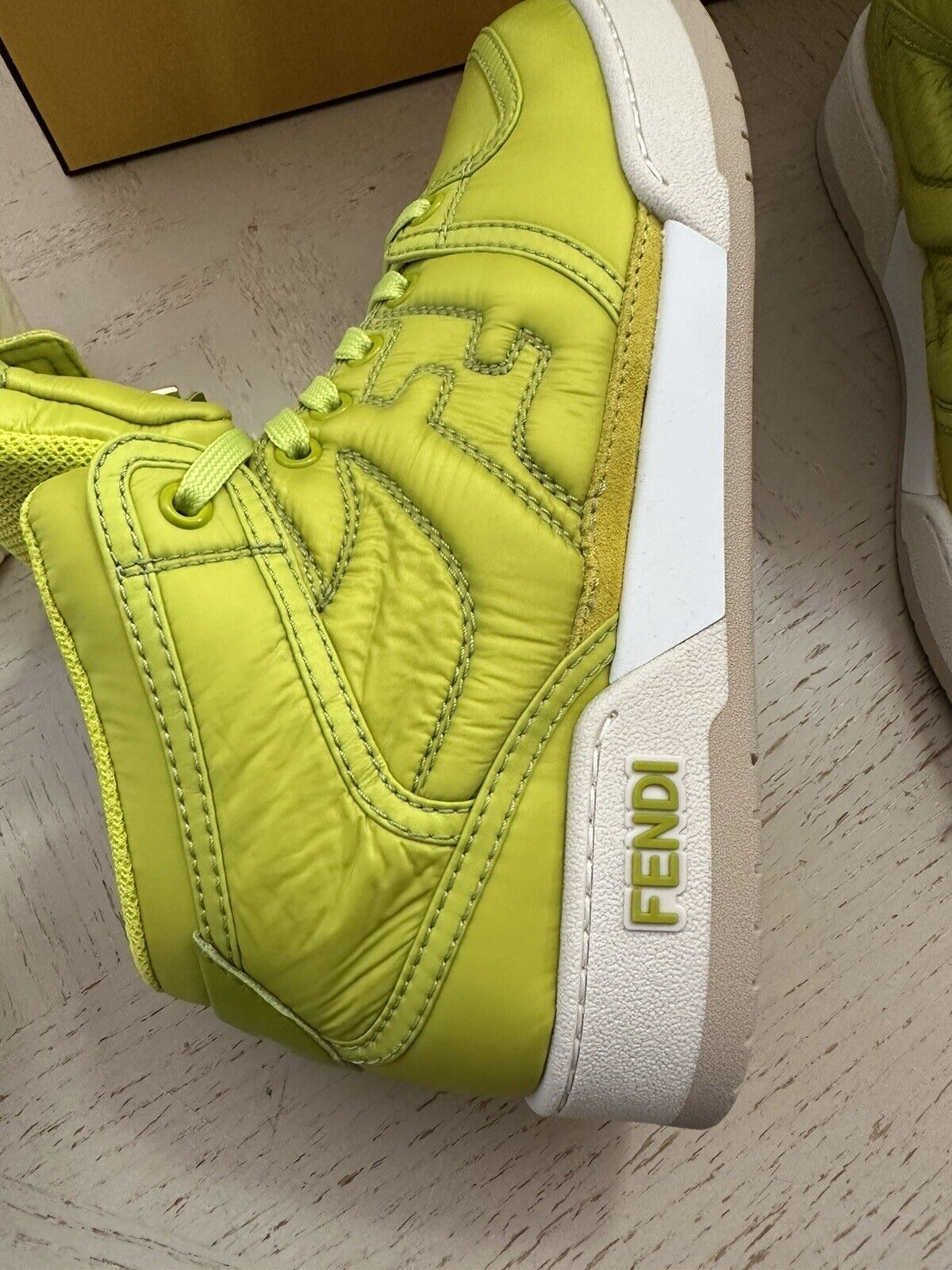 NIB $1150 Fendi Women’s Match High-top Sneakers Green 9 US/39 Eu