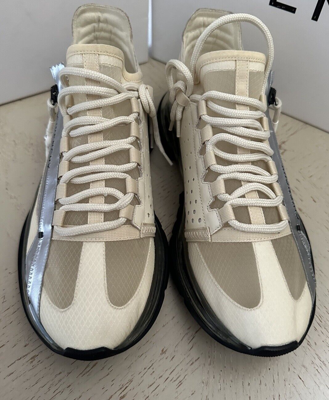 NIB Givenchy Damen Sneakers Schuhe Off White 10 US/40 Eu Italien