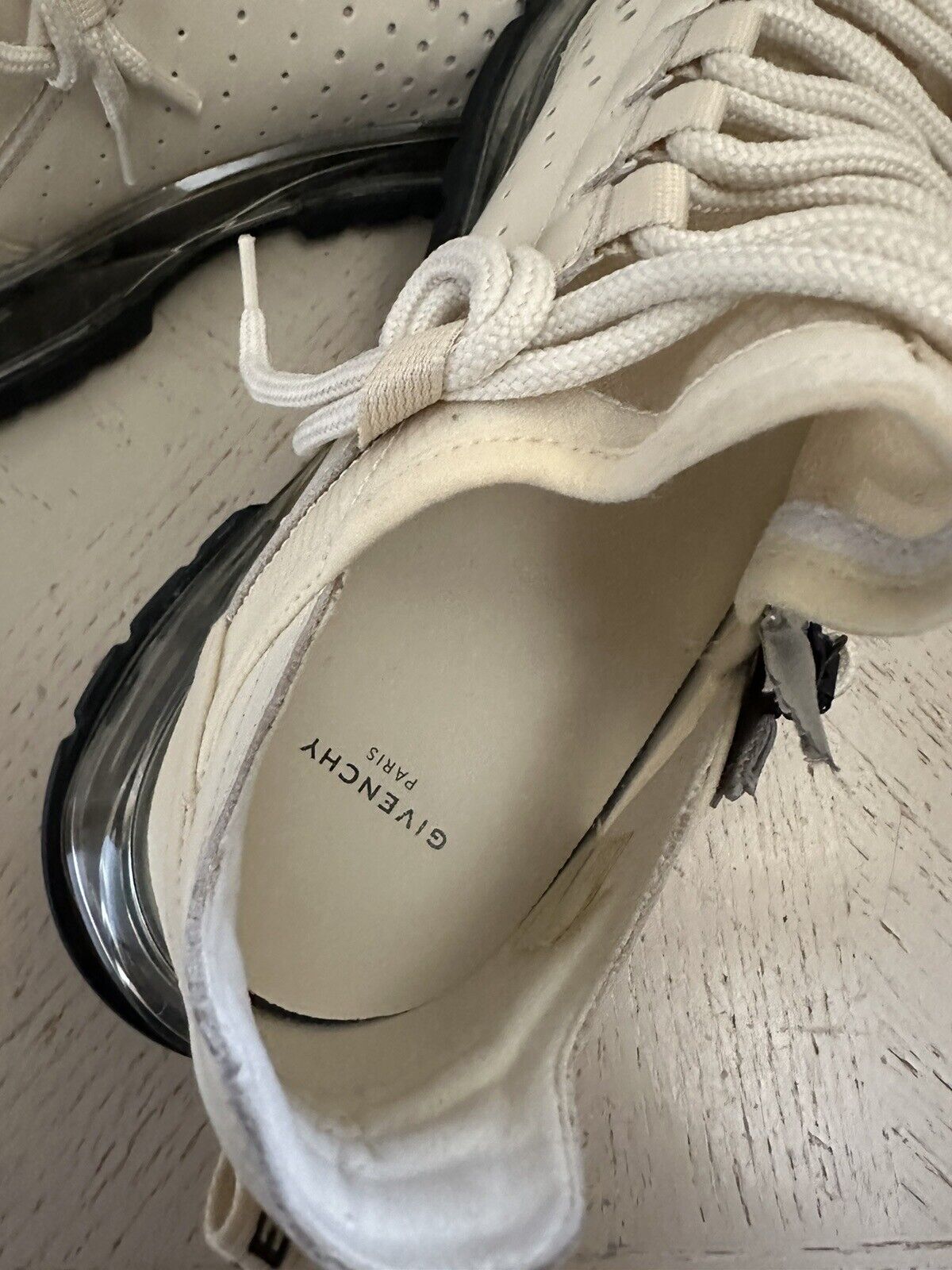 NIB Givenchy Damen Sneakers Schuhe Off White 10 US/40 Eu Italien